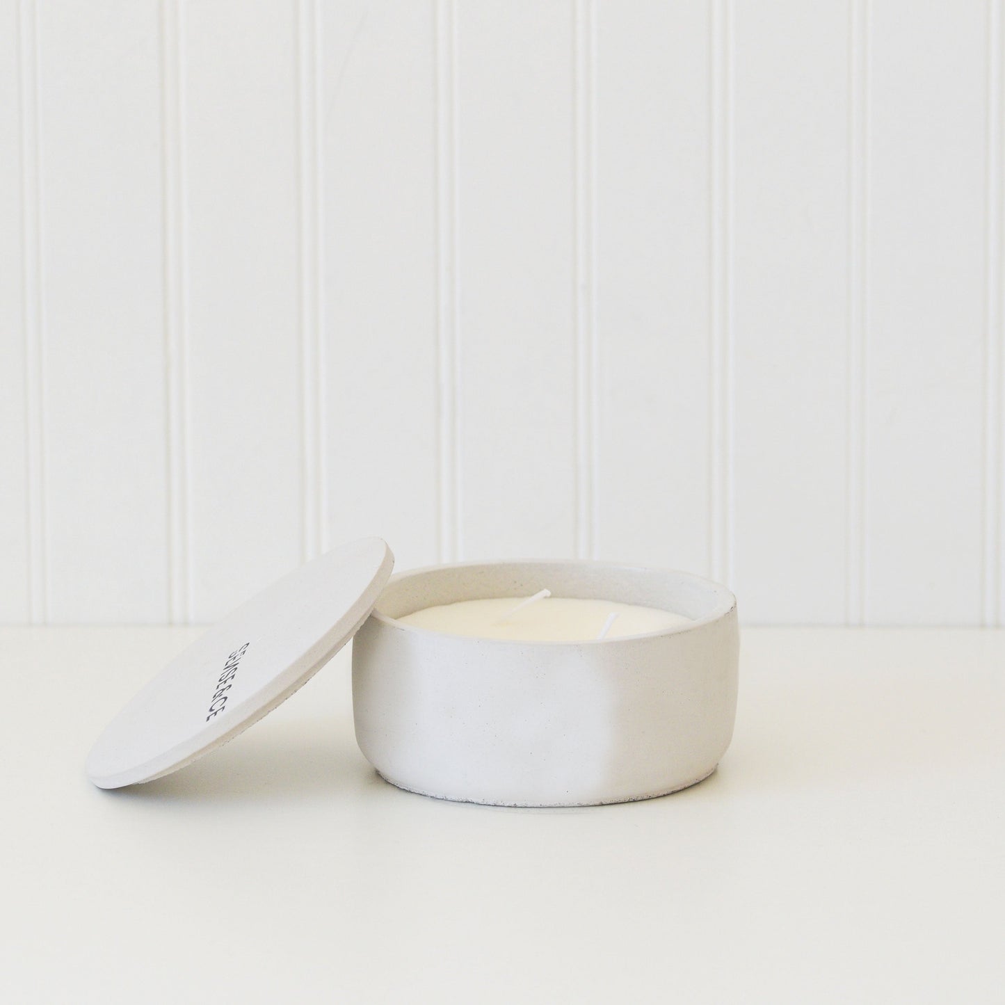 N05 CEMENT CANDLE WITH LID